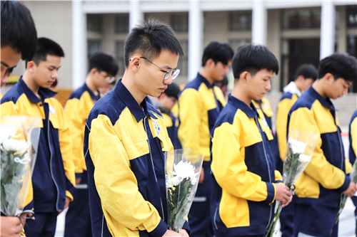 圖1.jpg